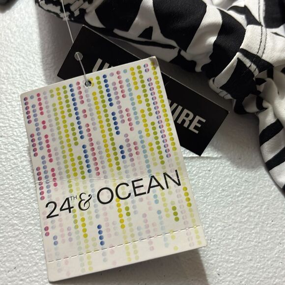 New 24th & Ocean tankini swim top small - Picture 3 of 7